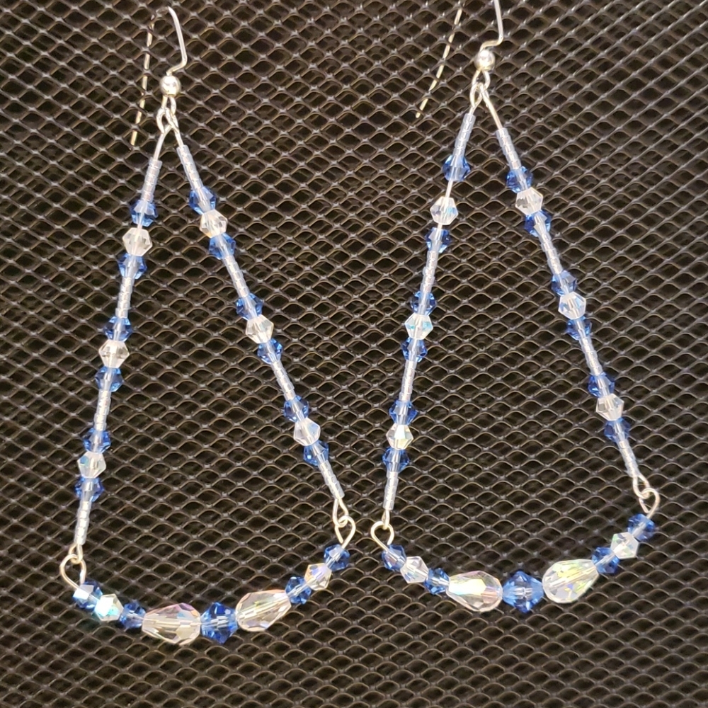 3/$20 | Periwinkle blue/clear crystal earrings